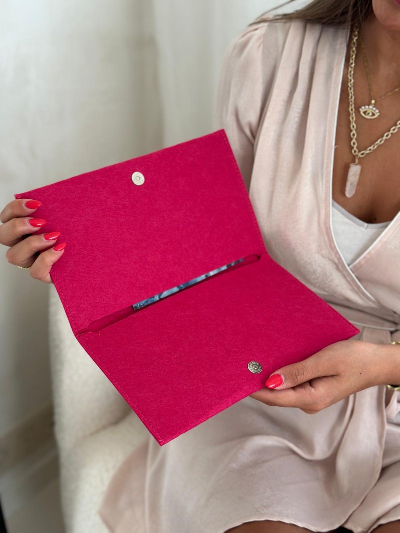 GRENOBLE POUCH - FUCHSIA (25 x 15 cm)