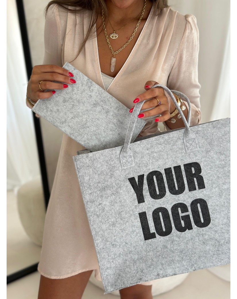 Pochette Feutrine gris clair – Personnalisable avec votre logo