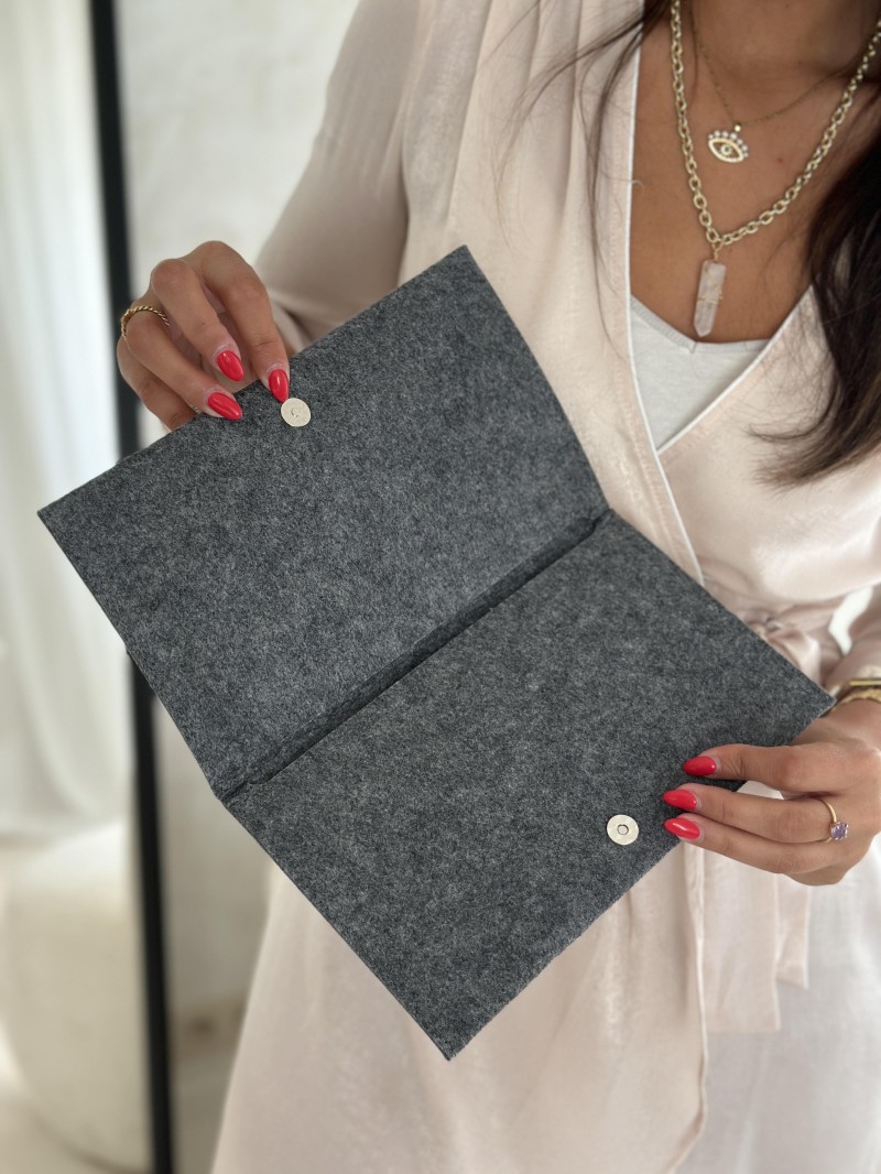 Pochette Feutrine Gris Foncé – Personnalisable avec votre logo