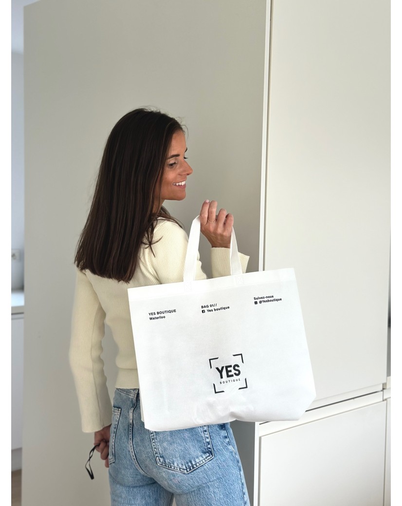 Sac tissu blanc personnalisé pas cher et respectueux de l'environnement