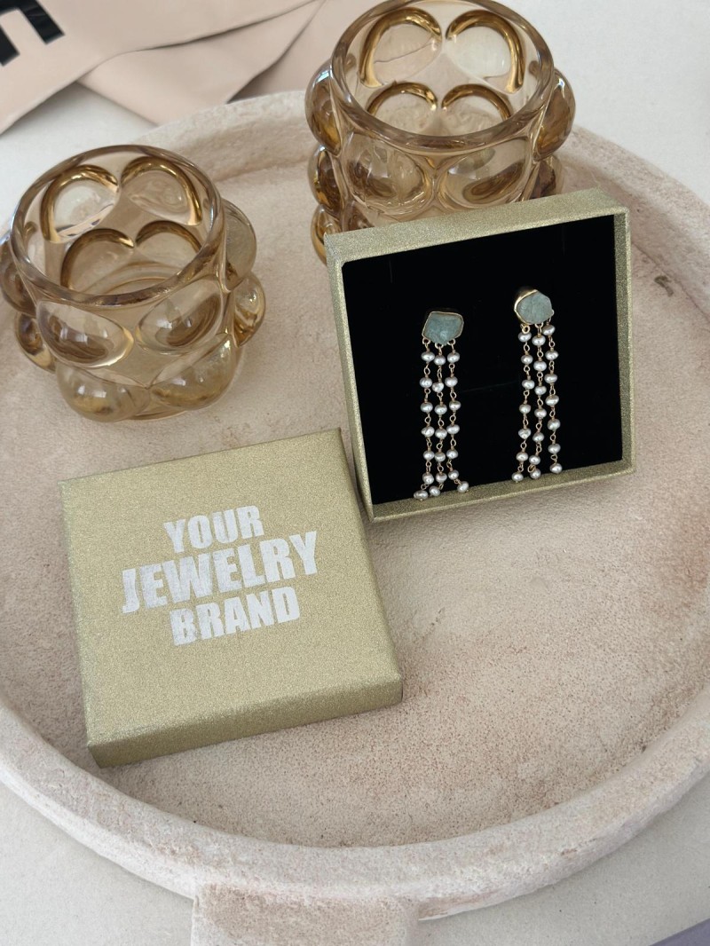 Joyero negro personalizado, ¡venda sus joyas con estilo!