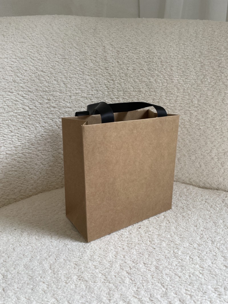 Sac papier Luxe kraft - poignées noires - XS (16x8x16cm)