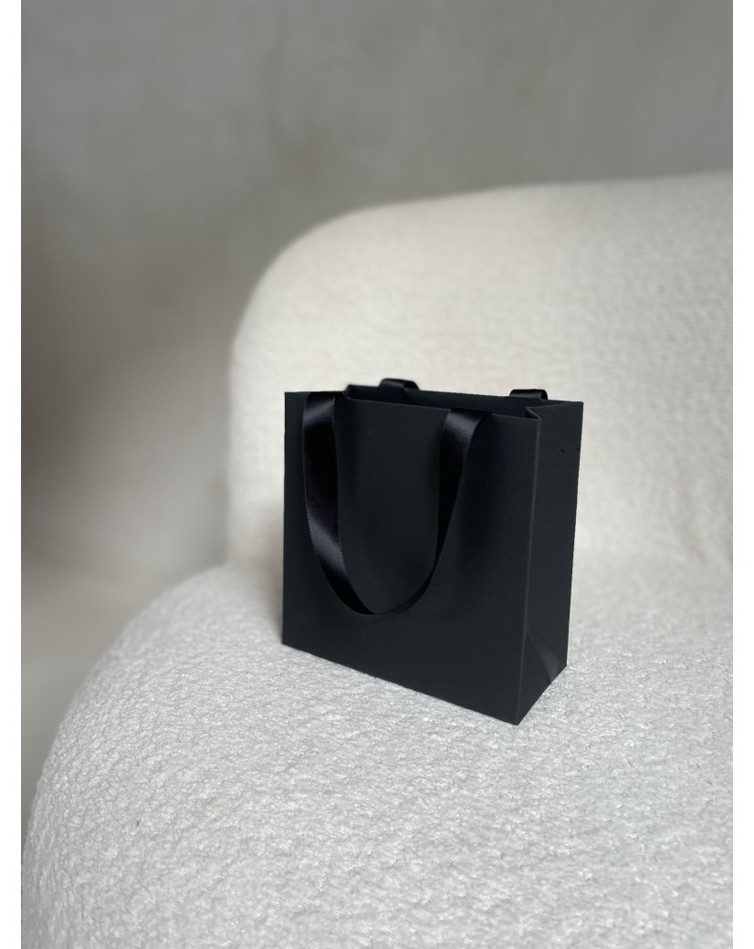 Sac papier Luxe Noir - poignées noires - XS (16x8x16cm)