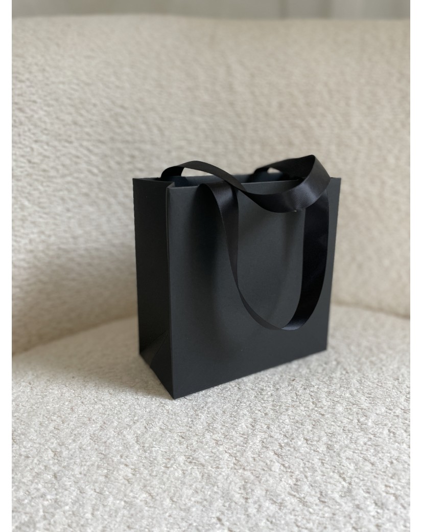 Sac papier Luxe Noir - poignées noires - XS (16x8x16cm)