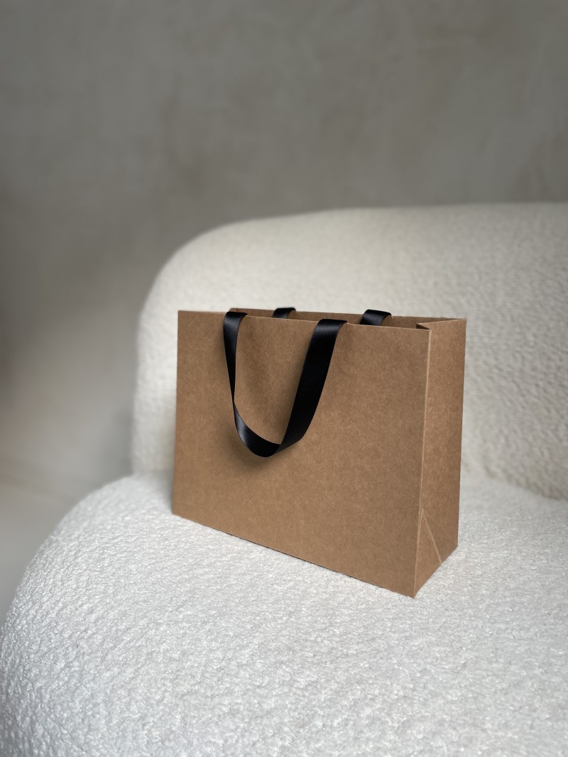 Sac papier Luxe Kraft - poignées noires - S (25x10x20cm)
