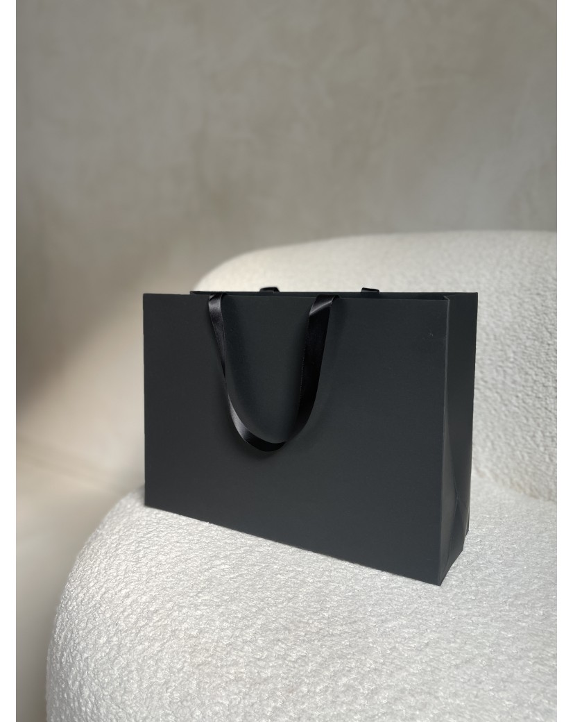 Sac papier Luxe Noir - poignées noires - M (35x12x25cm)