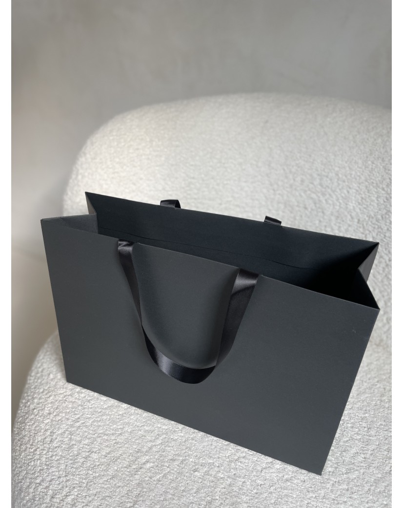 Sac papier Luxe Noir - poignées noires - M (35x12x25cm)