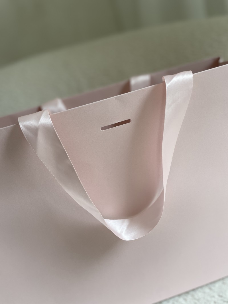 copy of Luxury paper bags - White XS - Ribbon handles