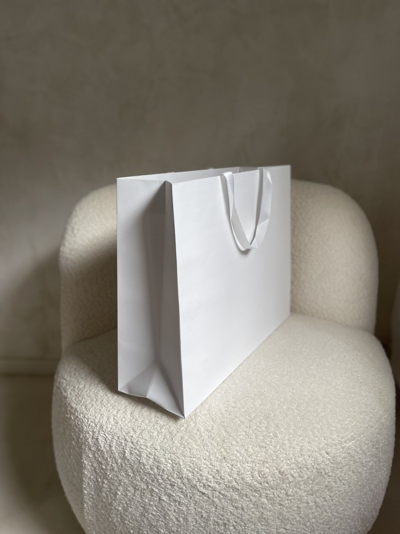 Sac papier Luxe Blanc - poignées blanches - L (45x14x35cm)