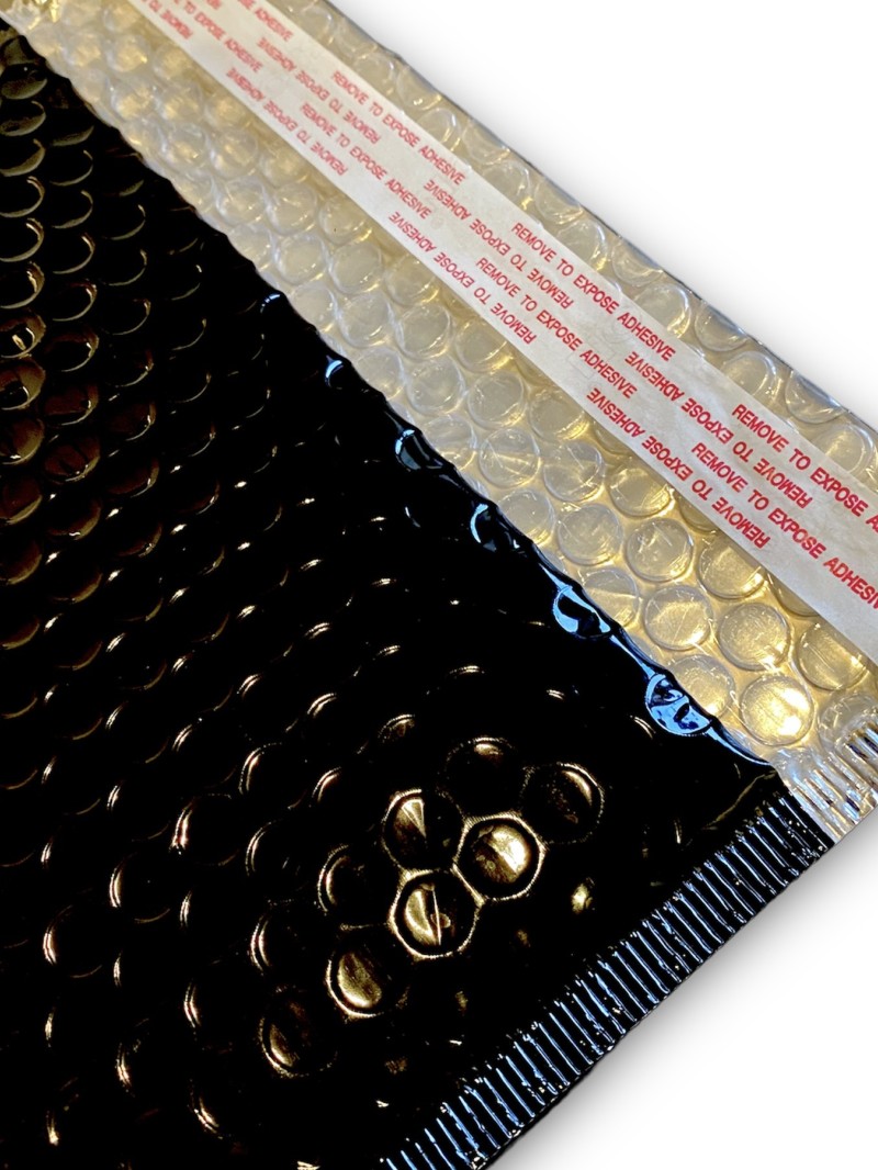 Metallic Bubbel Envelop - Blinkend Zwart M