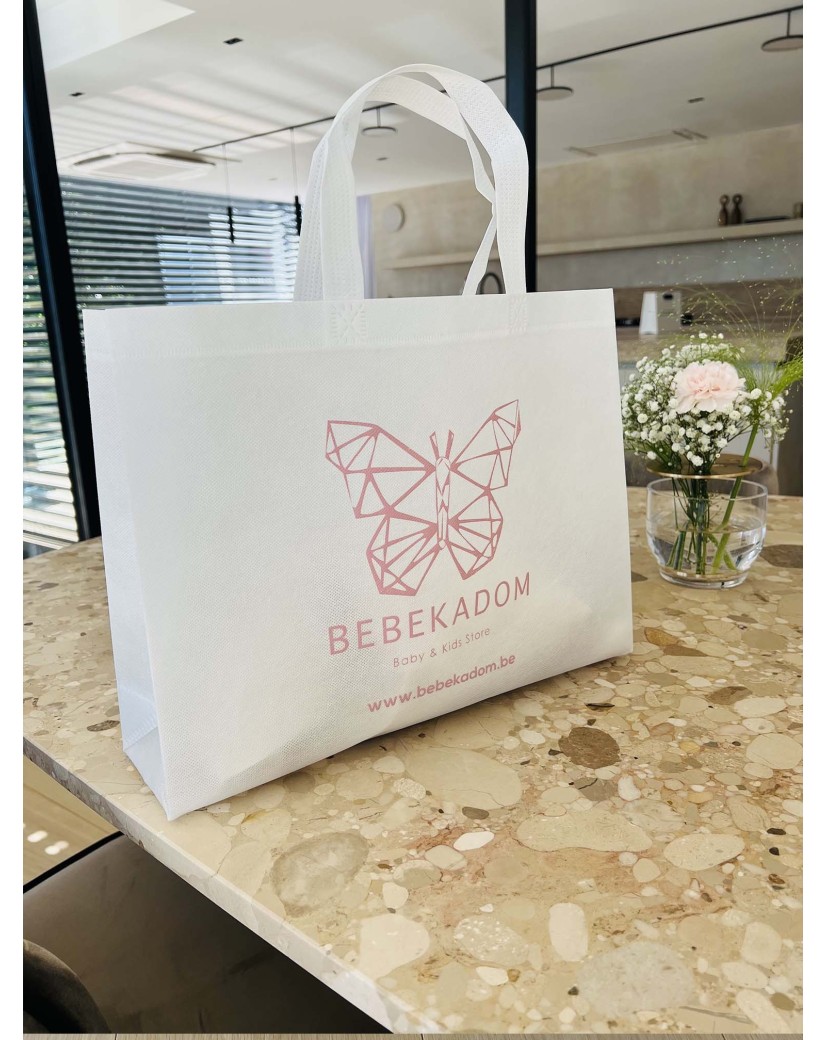 Low-cost, eco-friendly personalized white fabric bag