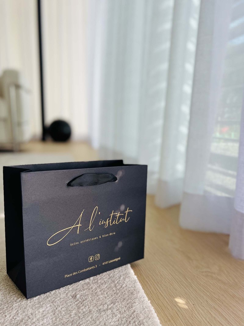 Luxe zwarte papieren tas - Handvat Zwart Lint - S (25x10x20 cm)