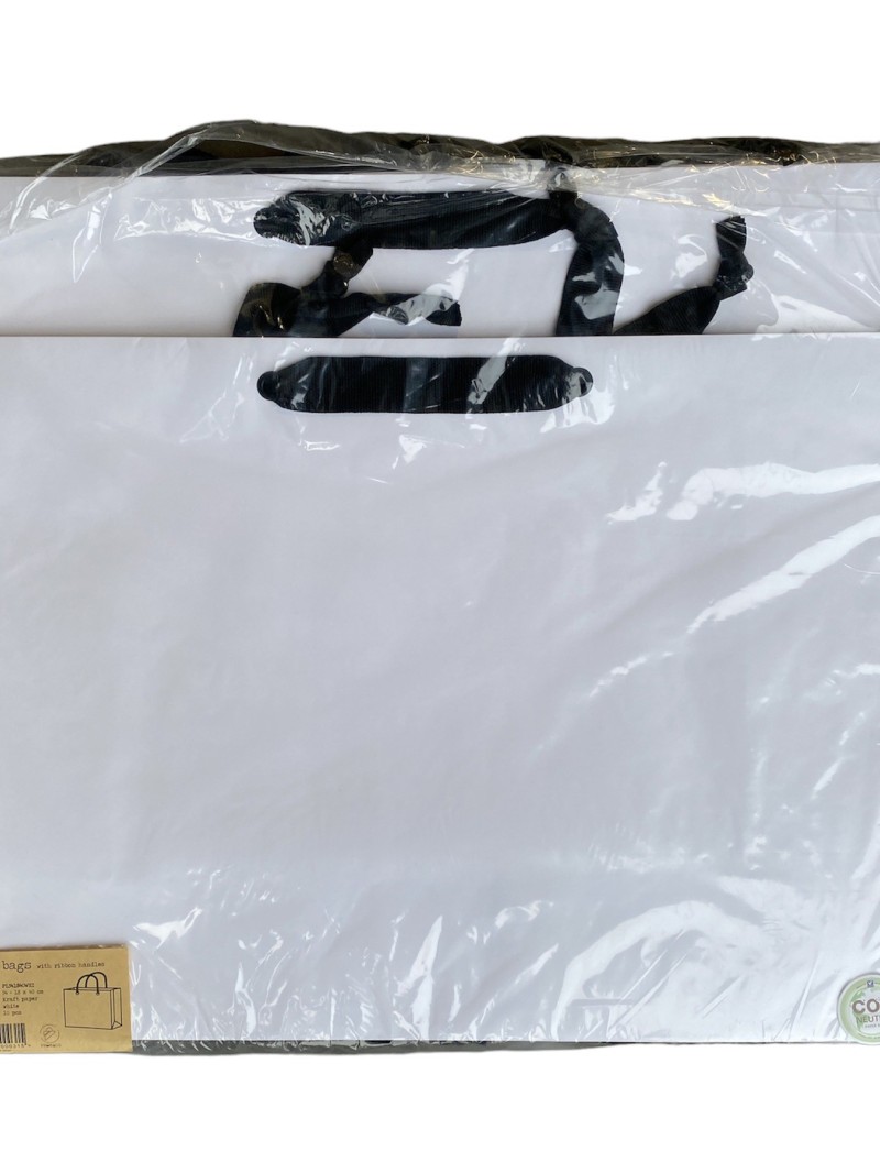 Weiße Papiertragetasche mit schwarzen Satinhenkeln
