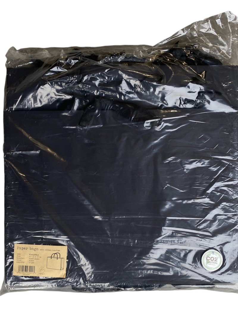Schwarze Papiertragetasche mit schwarzen Satinbändern