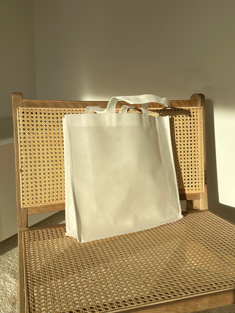 High-quality personalized reusable bags, inexpensive, fast