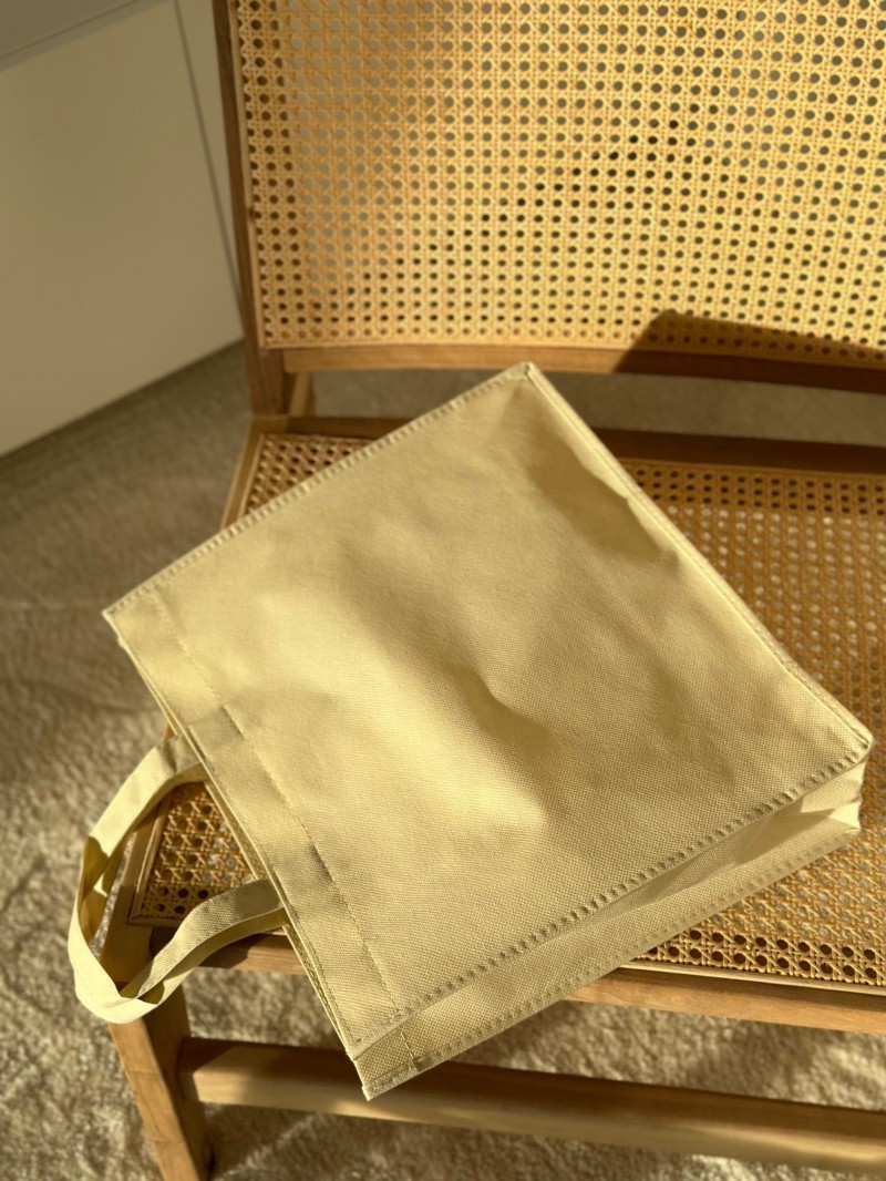 High-quality personalized reusable bags, inexpensive, fast