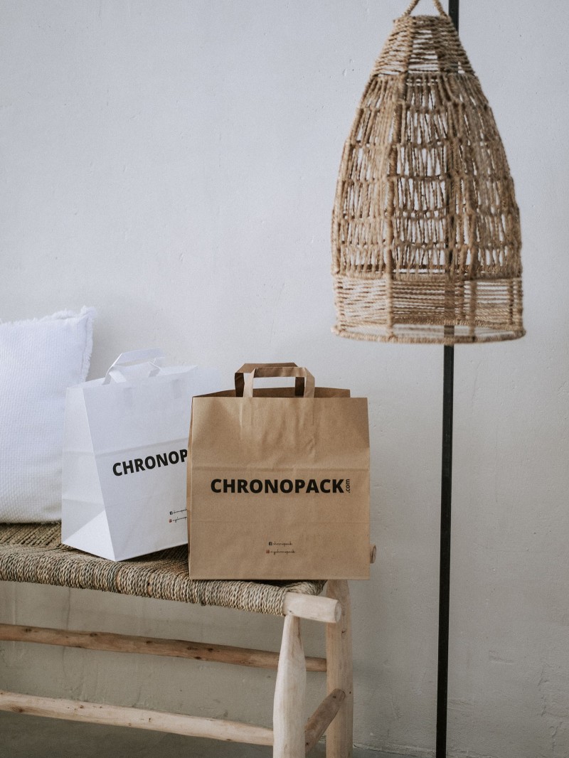 DRAAGTAS MET PLAT HANDVAT - KRAFT TAKEAWAY (32X21X33CM)