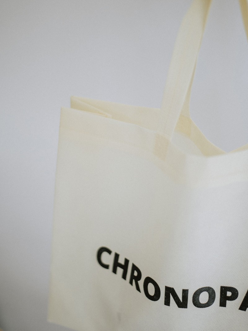 Low-cost, eco-friendly personalized beige fabric bag