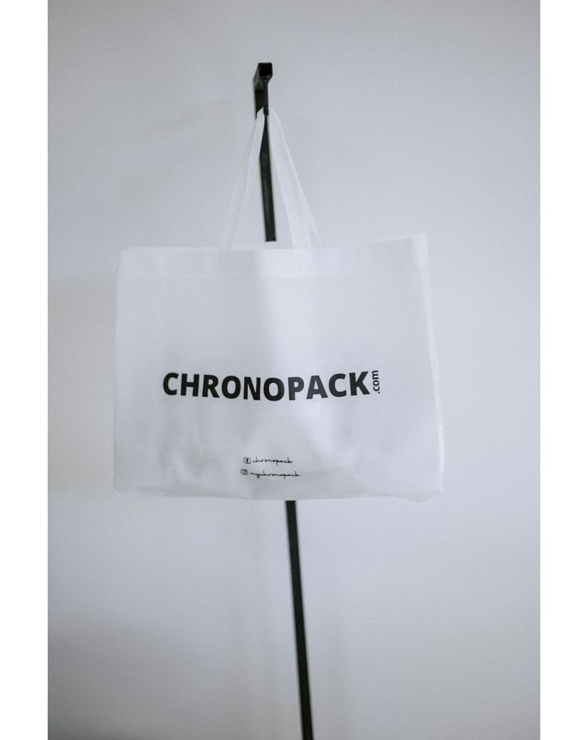 Low-cost, eco-friendly personalized white fabric bag