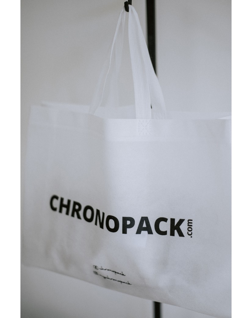 Low-cost, eco-friendly personalized white fabric bag