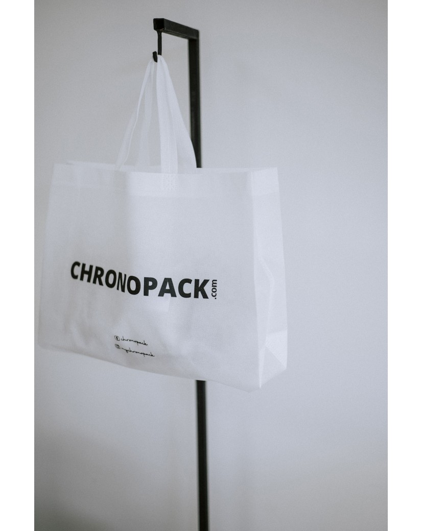 Low-cost, eco-friendly personalized white fabric bag