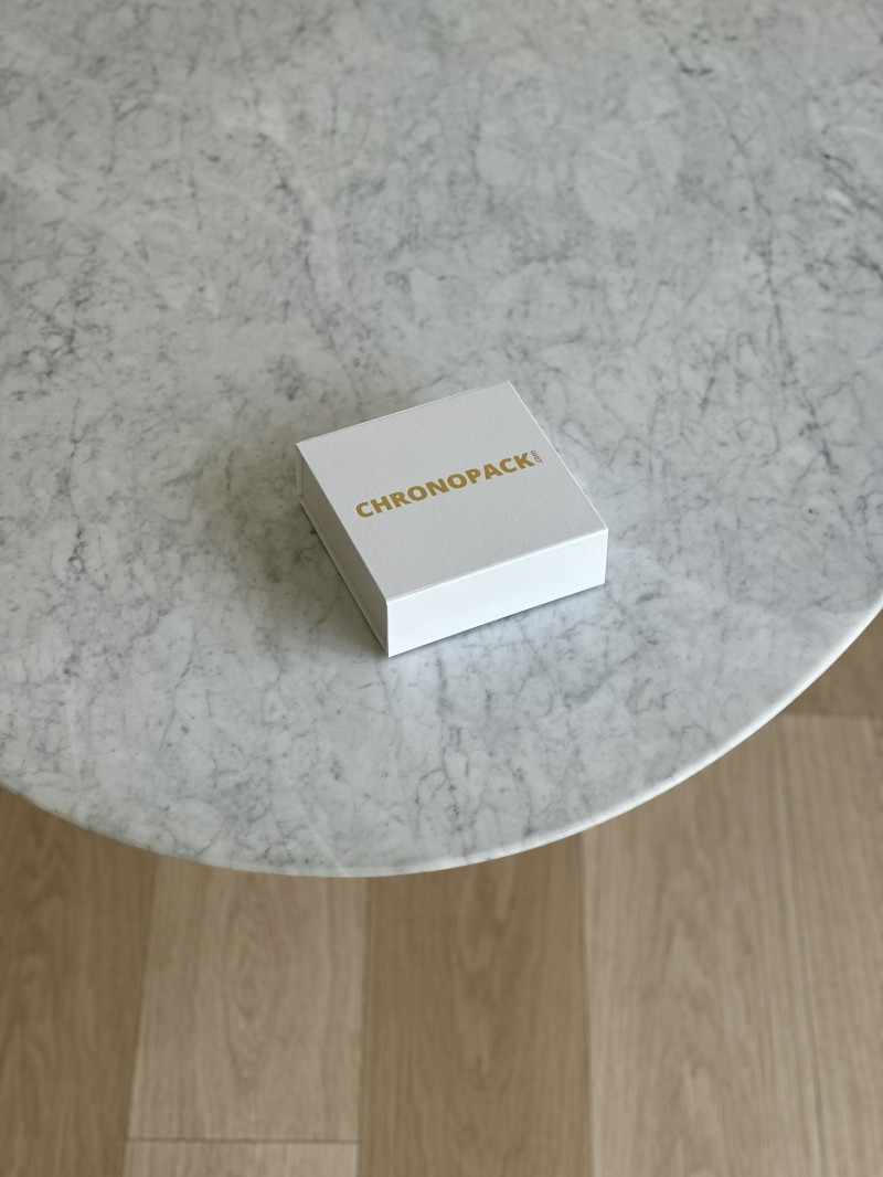 Magnetic box - Your logo hot stamped - XS