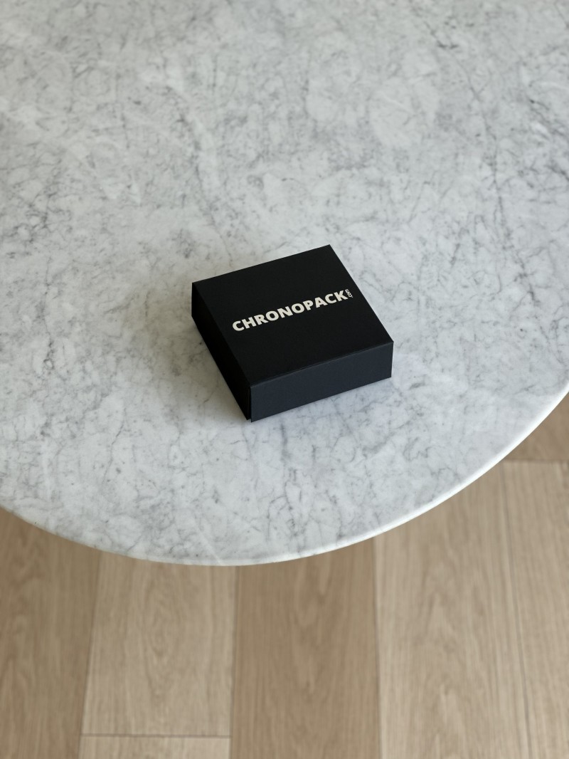 Magnetic box - Your logo hot stamped - XS