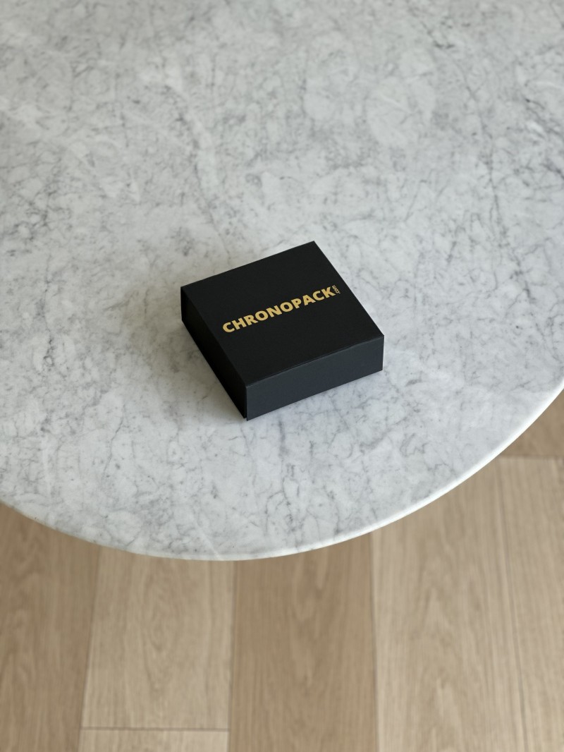 Magnetic box - Your logo hot stamped - XS