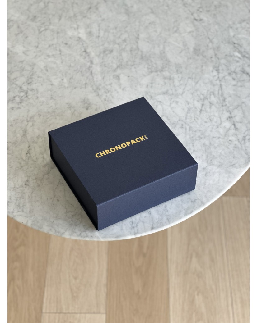 Magnetbox - Ihr Logo heiß geprägt - M