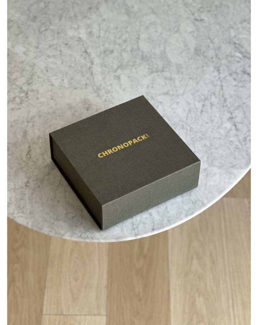 Magnetbox - Ihr Logo heiß geprägt - M