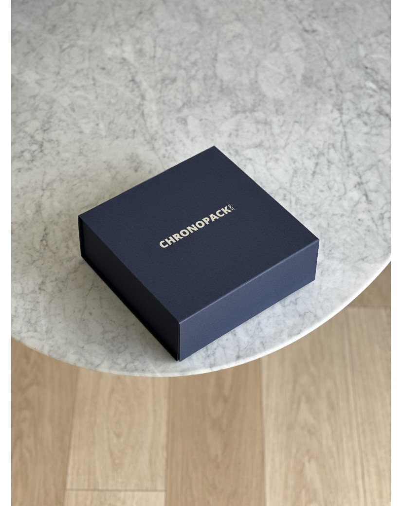 Magnetbox - Ihr Logo heiß geprägt - M