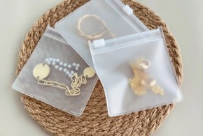 Ziplock jewelry pouches