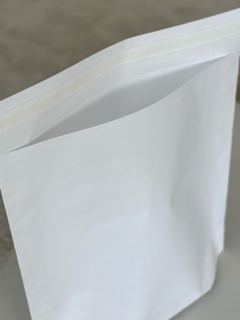 Geschenkzakje "Tradition" - Wit L (40x10x40,5 cm)