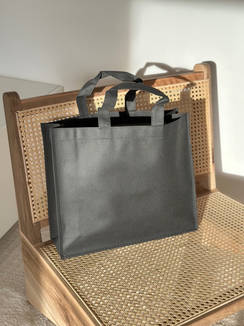 High-quality personalized reusable bags, inexpensive, fast
