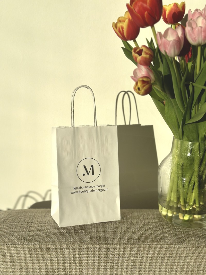 Twisted Handle Bags – White XS (14x8x21cm)