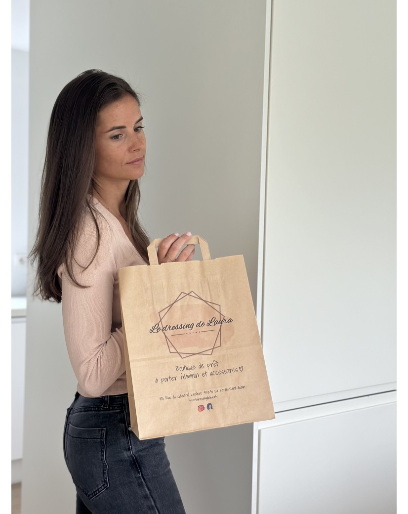 Kraft Bag M Flat Handles – Ideal Size, Great Brand Impact
