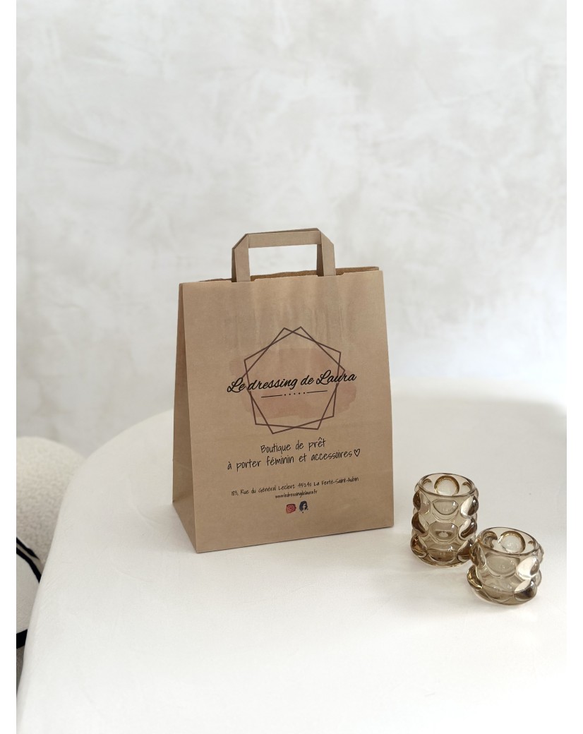 Kraft Bag M Flat Handles – Ideal Size, Great Brand Impact