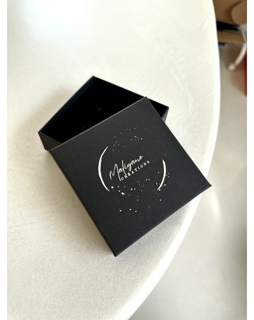 Ecrin à bijoux noir personnalisé, vendez vos bijoux en style!